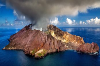 Der Ätna ist der wohl bekannteste Vertreter der Vulkane in Europa